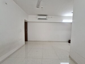 Bathroom in 1 BHK Apartment at Lodha Amara, Kolshet Road – for Sale