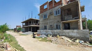  Plot – Exterior View View at Pandeypur - for Sale