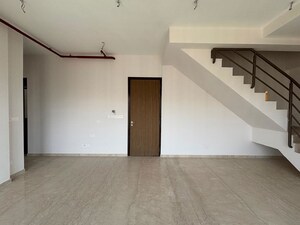 Room in 3 BHK Apartment at Adani Ten BKC, Bandra East – for Sale