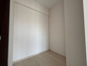 Room in 3 BHK Apartment at Adani Ten BKC, Bandra East – for Sale
