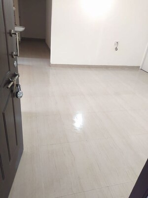 Room in 3 BHK Apartment at Blue Berry, Kharadi – for Rent