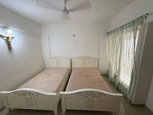 Room in 1 BHK Apartment at Nibm – for Rent