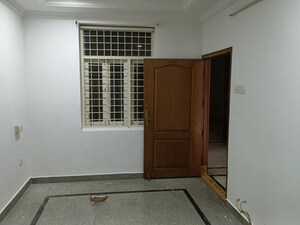 Room in 3 BHK Apartment at Totem Banjara, Banjara Hills – for Rent