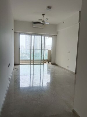 2 BHK Apartment For Rent in Kalpataru Radiance, Goregaon West