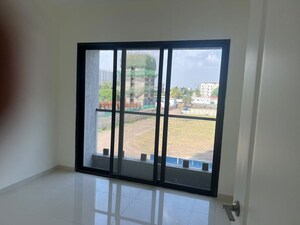 Room in 2 BHK Apartment at Kumar 47 East A, Magarpatta City – for Rent