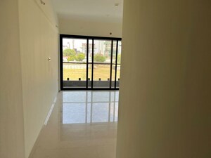 Room in 2 BHK Apartment at Kumar 47 East A, Magarpatta City – for Rent