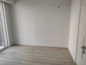 Room in 2 BHK Builder Floor at Sector 21 – for Rent