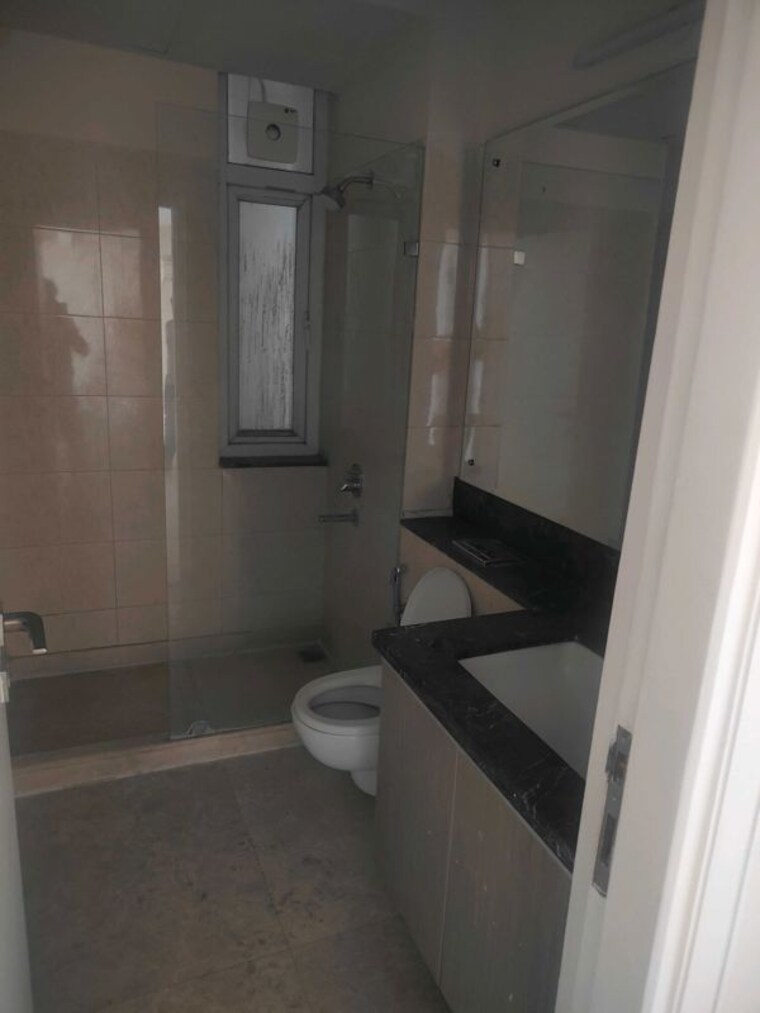 Bathroom, sector 21 2 Bedroom 1200 Sq.Ft. Builder Floor In Sector 21 Gurgaon 10628854