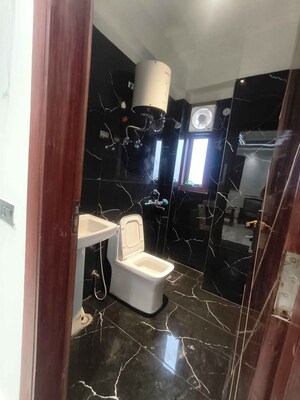 Team Area in 2 BHK Builder Floor at Chattarpur – for Rent