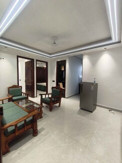 2 BHK Builder Floor For Rent in Chattarpur