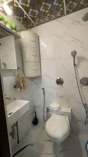 Bathroom in 1.5 BHK Apartment at Hubtown Harmony, Matunga – for Rent