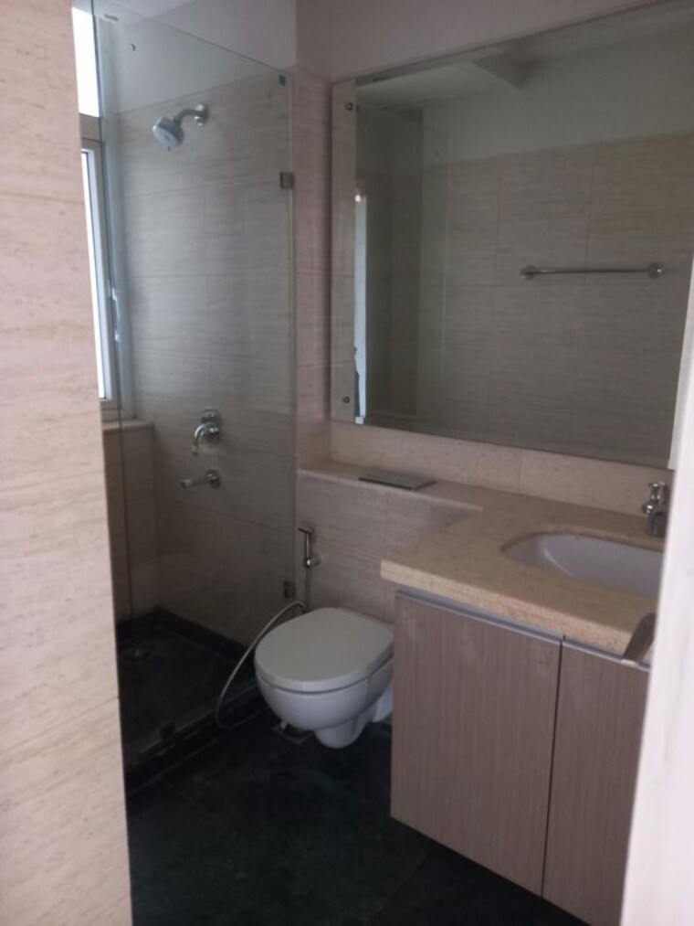 Bathroom, palam-vihar-residents-association 2 Bedroom 1250 Sq.Ft. Builder Floor In Palam Vihar Gurgaon 10628878
