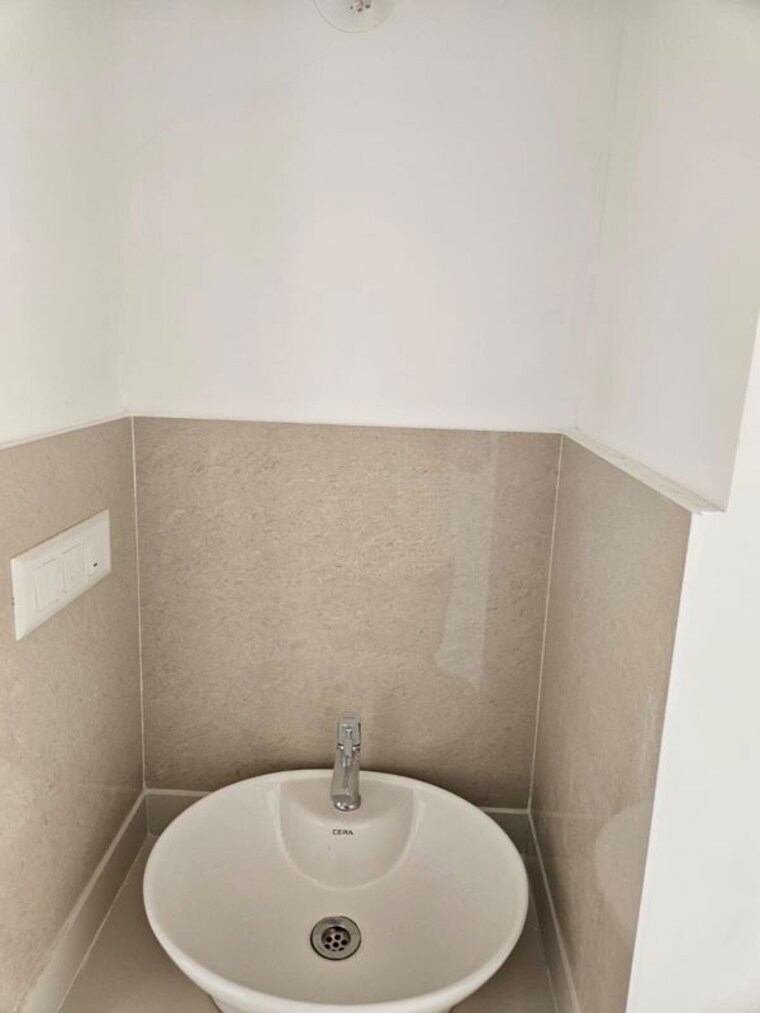 Bathroom, goyal-my-homes-wakad 2 Bedroom 710 Sq.Ft. Apartment In Wakad Pune 10628873