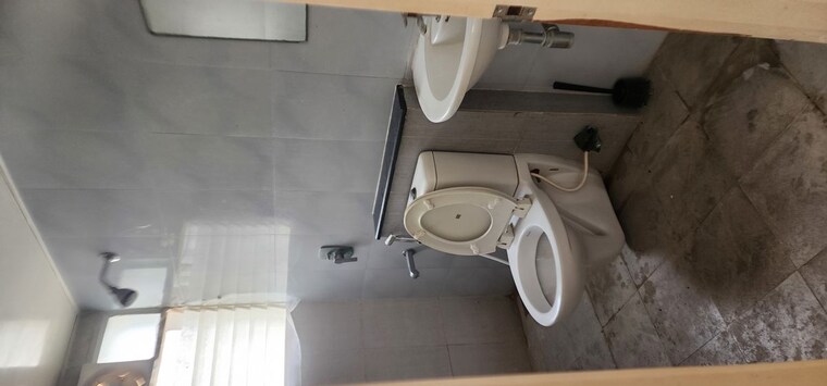 Bathroom, godrej-e-city 3 Bedroom 1142 Sq.Ft. Apartment In Electronic City Phase I Bangalore 10628860