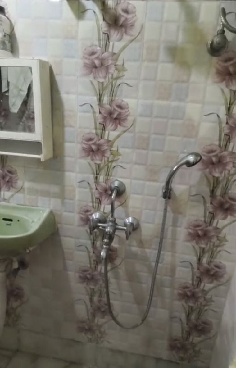 Bathroom, bidhannagar 3 Bedroom 990 Sq.Ft. Apartment In Bidhannagar Kolkata 10627982
