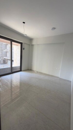 Room in 4 BHK Apartment at Athashree Inspera, Vasna Bhayli Road – for Sale