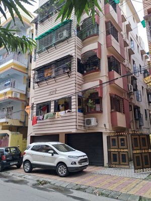 2 BHK Apartment For Sale in Lake Town Block A, Lake Town