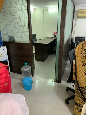  Office Space For Rent in Vashi Railway Station Commercial Complex, Vashi Sector 30a