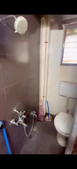 Bathroom in 1 BHK Apartment at Andheri East – for Sale