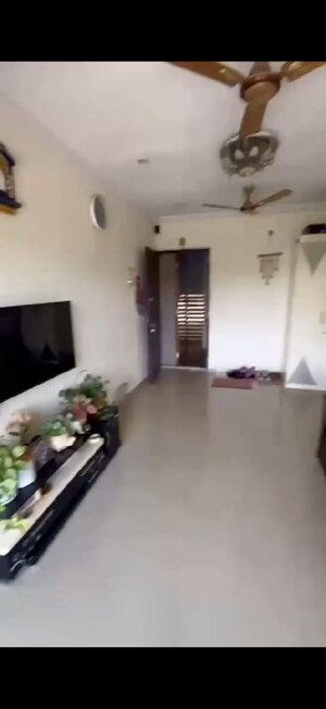 Room in 1 BHK Apartment at Andheri East – for Sale