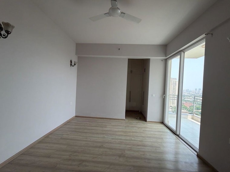 Room, sector 23 3 Bedroom 1550 Sq.Ft. Builder Floor In Sector 23 Gurgaon 10628951