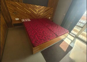 Bedroom in 3 BHK Apartment at Omaxe R2, Gomti Nagar – for Rent