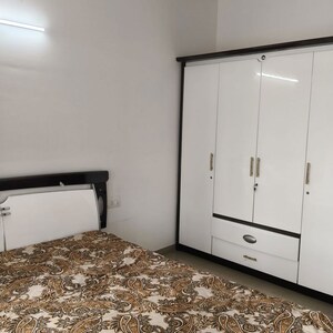 Room in 2 BHK Apartment at Rustomjee Elanza, Malad West – for Rent