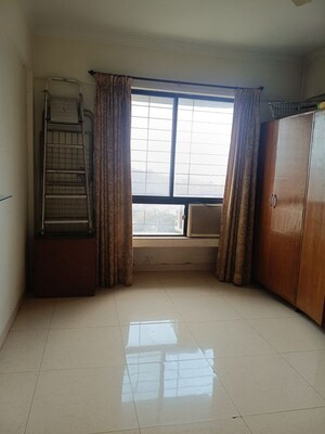 Room in 4 BHK Apartment at Ganga Satellite, Wanwadi – for Sale