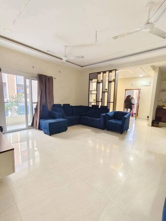 3 BHK + Prayer Room,Servant Room,Study Room,Extra Room,Basement 2285 Sq.Ft. Apartment in RNP 1