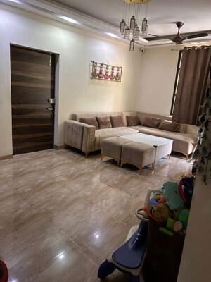 Bedroom in 2 BHK Builder Floor at Unitech Singleton Floors South City, Sector 50 – for Sale