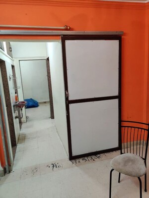 Furnished Amenities in 1 BHK Apartment at Prabhat Apartment Prabhadevi, Prabhadevi – for Rent