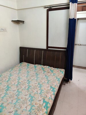 Bedroom in 1 BHK Apartment at Prabhat Apartment Prabhadevi, Prabhadevi – for Rent