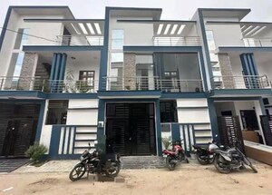3 BHK Independent House For Sale in Kanpur Road