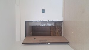 Furnished Amenities in 2 BHK Apartment at Dosti Eastern Bay, Wadala – for Rent