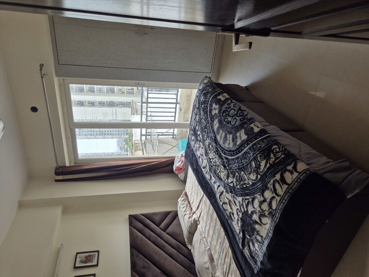 Balcony, sethi-max-royal 2.5 Bedroom 1105 Sq.Ft. Apartment In Sector 76 Noida 10629025