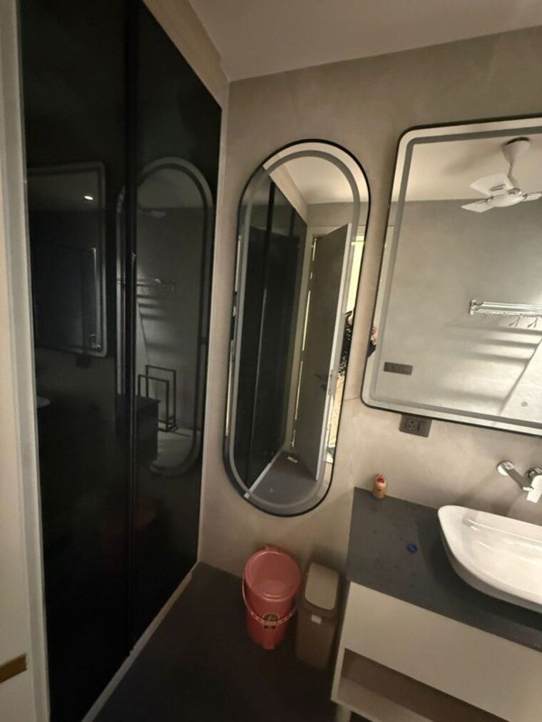 Bathroom, sector 56 4 Bedroom 3600 Sq.Ft. Builder Floor In Sector 56 Gurgaon 10629013