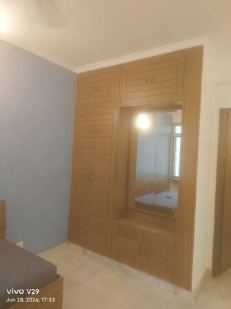 2 BHK + Servant Room 1550 Sq.Ft. Apartment in Unitech Heritage City