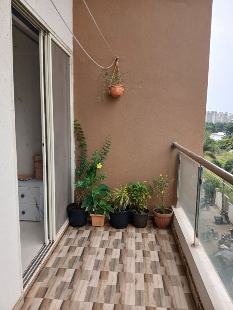 Balcony, shubh-skypoint 1 Bedroom 550 Sq.Ft. Apartment In Mundhwa Pune 10629024