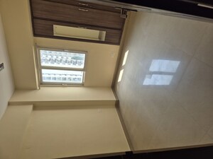 Furnished Amenities in 2 BHK Apartment at Sethi Max Royale, Sector 76 – for Rent