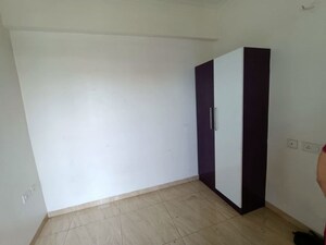 2 BHK Apartment For Rent in Gaur City 2 - 14th Avenue, Sector 16c Greater Noida