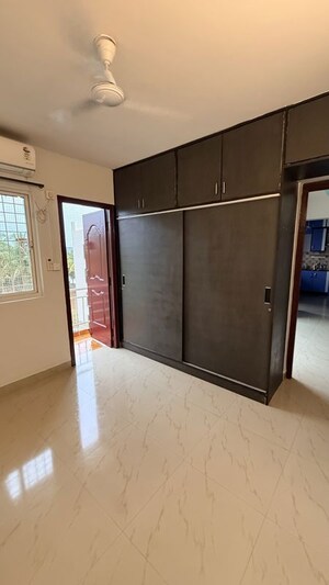 Room in 2 BHK Apartment at Arun Patios, Yelahanka – for Rent