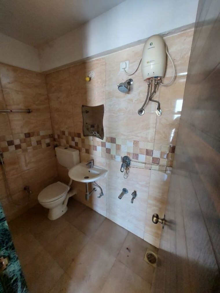 Bathroom, kavya-residency-thane 1 Bedroom 434 Sq.Ft. Apartment In Ghodbunder Road Thane 10625643