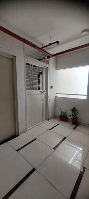 Room in 2 BHK Apartment at VJ Yashwin Nuovo Centro, Wakad – for Rent