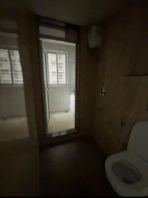 1 BHK Apartment For Rent in Lodha Amara, Kolshet Road