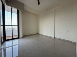Master Bedroom in 3 BHK Apartment at Pawar Nagar – for Rent