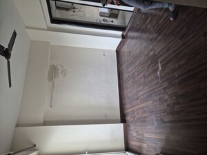 2 BHK Apartment For Rent in Sethi Max Royale, Sector 76