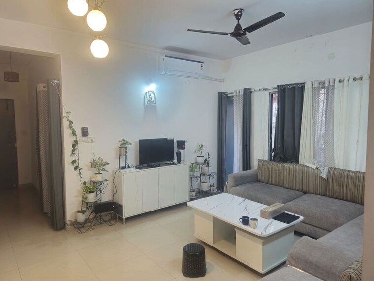 Living Room, mahaveer-palace 3 Bedroom 1450 Sq.Ft. Apartment In Jp Nagar Bangalore 10629161