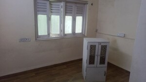 Room in 2 BHK Apartment at Nirlon Family CHS, Malad West – for Rent
