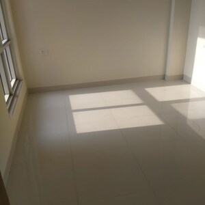 Room in 3 BHK Builder Floor at Anant Raj Ashok Estate, Sector 63a – for Rent