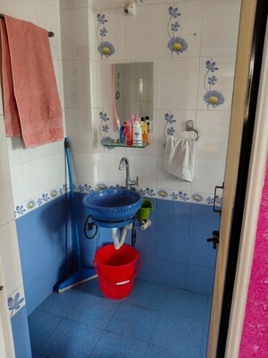 Team Area in 1 BHK Apartment at Pashan – for Rent
